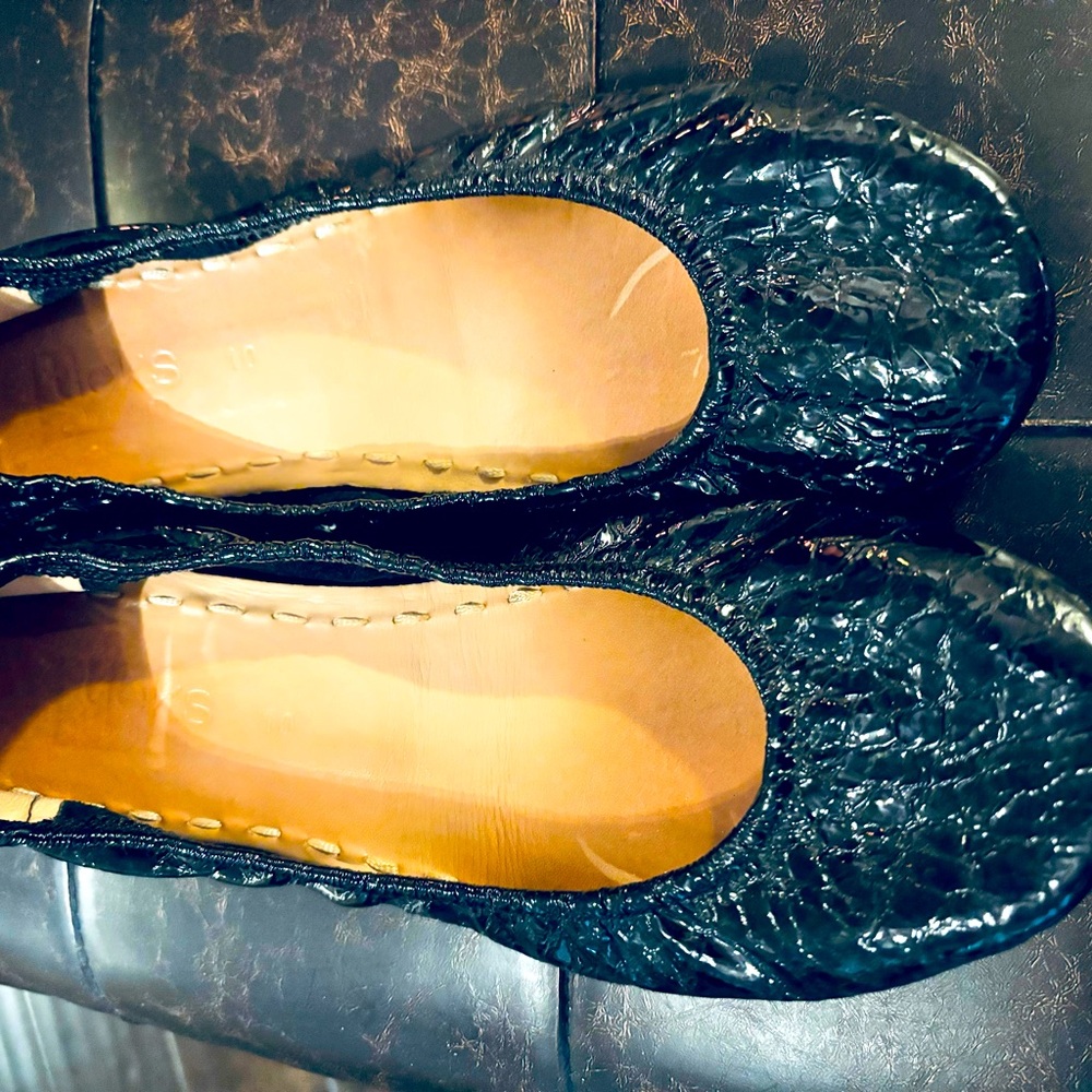 TIEKS - OBSIDIAN BLACK